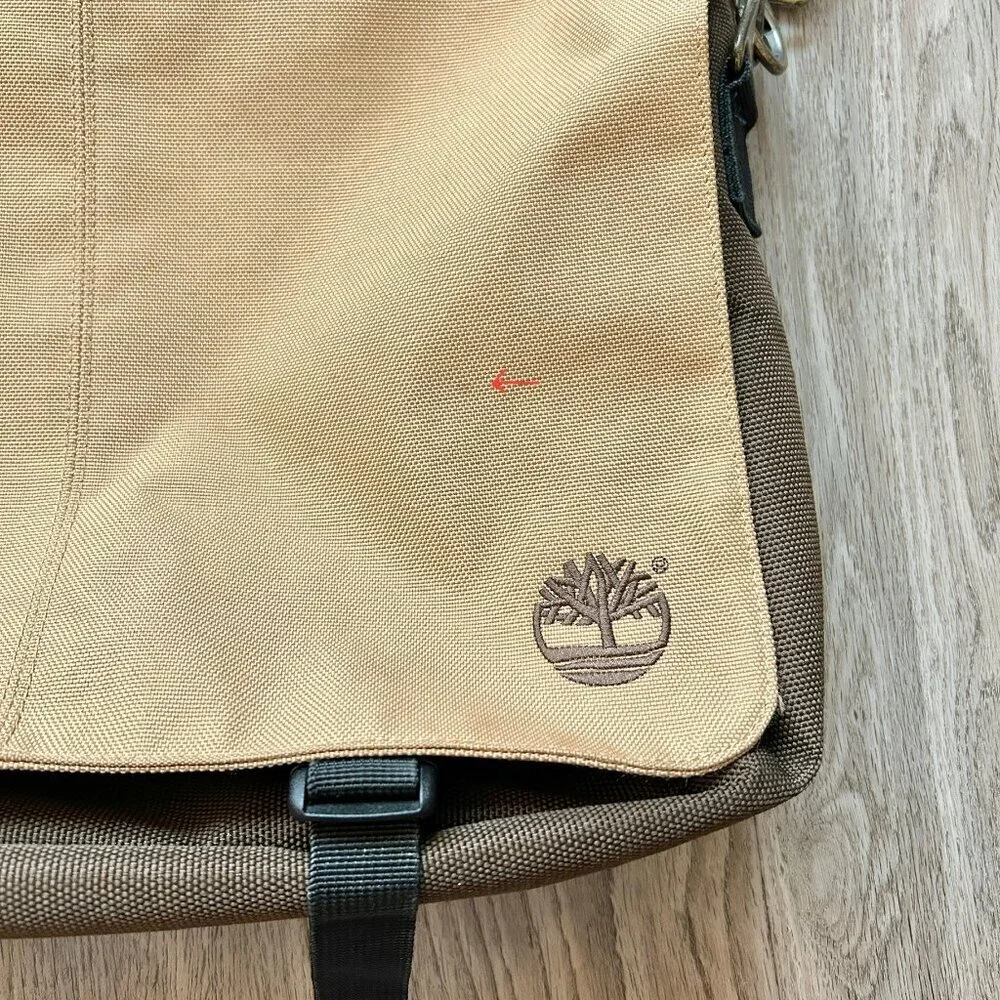 Timberland Vintage Style Brown Messenger Bag